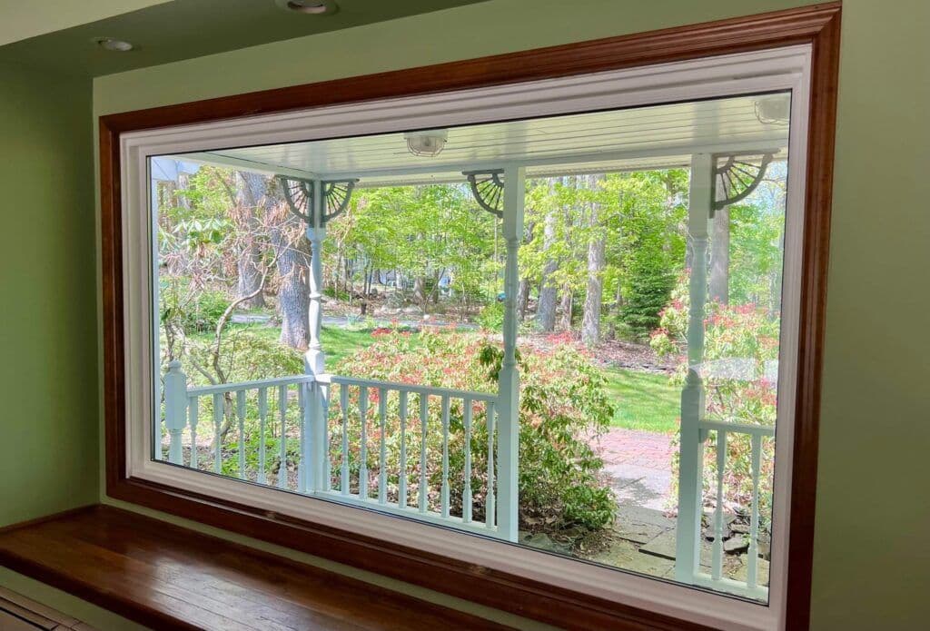 interior-view-quality-window-landscaping-roi-1024x695.jpg